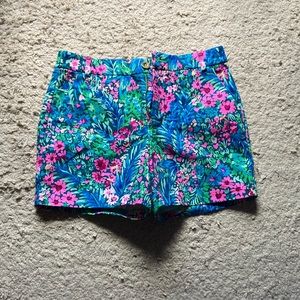 Lilly Pulitzer 5” Callahan High Rise Shorts Size 6 - Multi Tiny Garden Print